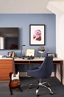 The Cumberland, London