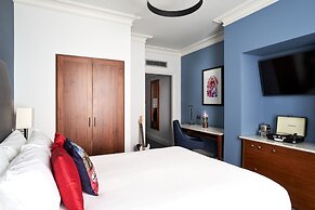 The Cumberland, London