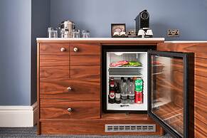 The Cumberland, London