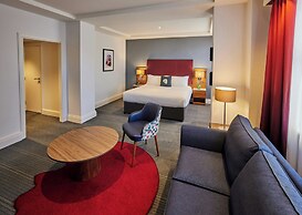 The Cumberland, London