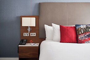 The Cumberland, London