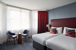 The Cumberland, London