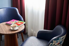 The Cumberland, London