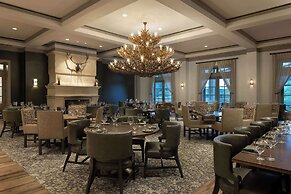 Hyatt Regency Hill Country Resort & Spa