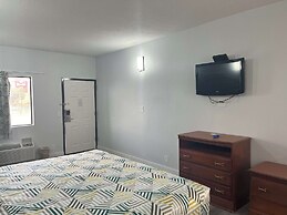 Motel 6 Cleveland, MS - Delta State University