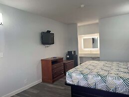 Motel 6 Cleveland, MS - Delta State University