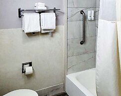 Quality Inn Raynham - Taunton