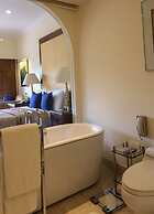 The Oberoi, Bengaluru