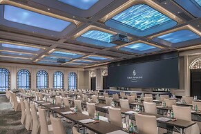 Four Seasons Hotel Singapore