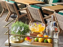 Four Seasons Hotel Singapore