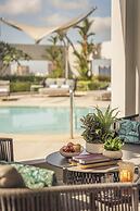 Four Seasons Hotel Singapore