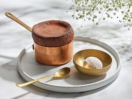 Four Seasons Hotel Singapore