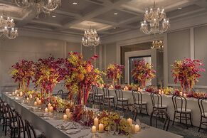 Four Seasons Hotel Singapore