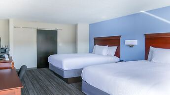 Hotel South Tampa & Suites