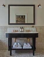 Miiro Templeton Garden