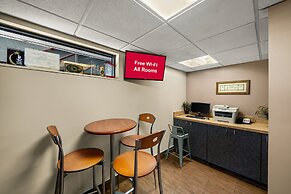 Red Roof Inn Dallas - DFW Airport North