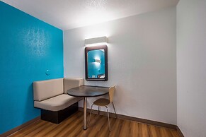 Motel 6 Irving, TX - Irving DFW Airport East