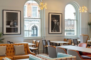 The Queen at Chester Hotel, BW Premier Collection