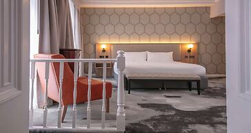 The Queen at Chester Hotel, BW Premier Collection