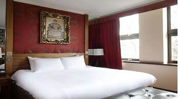 The Queen at Chester Hotel, BW Premier Collection