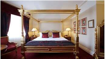 The Queen at Chester Hotel, BW Premier Collection