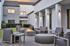 Courtyard by Marriott Memphis Airport