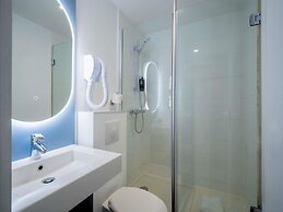 ibis Paris Père Lachaise