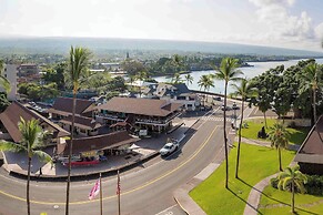 Courtyard by Marriott King Kamehameha's Kona Beach Hotel