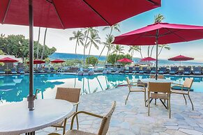 Courtyard by Marriott King Kamehameha's Kona Beach Hotel