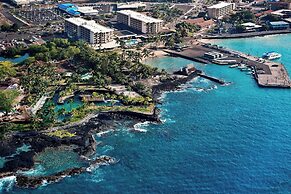 Courtyard by Marriott King Kamehameha's Kona Beach Hotel