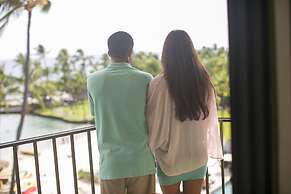 Courtyard by Marriott King Kamehameha's Kona Beach Hotel