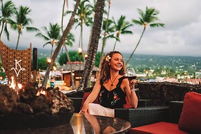 Courtyard by Marriott King Kamehameha's Kona Beach Hotel