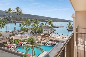 Courtyard by Marriott King Kamehameha's Kona Beach Hotel