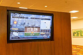 Courtyard by Marriott King Kamehameha's Kona Beach Hotel