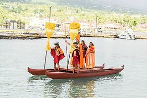 Courtyard by Marriott King Kamehameha's Kona Beach Hotel