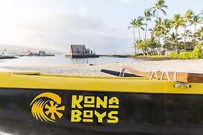 Courtyard by Marriott King Kamehameha's Kona Beach Hotel