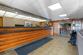 Quality Inn Ashland - Lake Superior