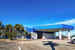 Motel 6 Opelousas, LA