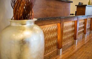 Red Lion Inn & Suites Olympia, Governor Hotel