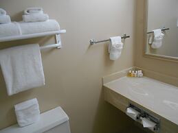 Red Lion Inn & Suites Olympia, Governor Hotel