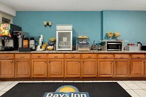 Days Inn by Wyndham Cartersville