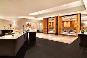 DoubleTree by Hilton Hotel Toronto Downtown