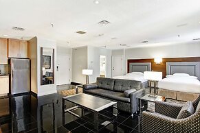 DoubleTree by Hilton Hotel Toronto Downtown