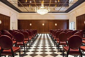 The Randolph Hotel Oxford, a Graduate by Hilton