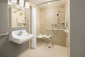 Courtyard by Marriott Montvale