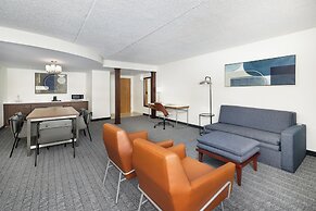 Courtyard by Marriott Montvale