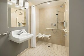 Courtyard by Marriott Montvale