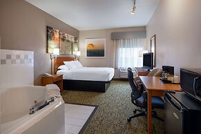 Days Inn & Suites by Wyndham Madison