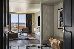 Four Seasons Hotel Austin