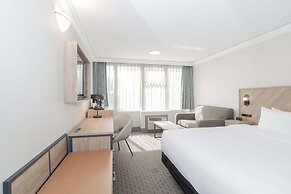 Sandman Signature Vancouver Downtown Hotel
